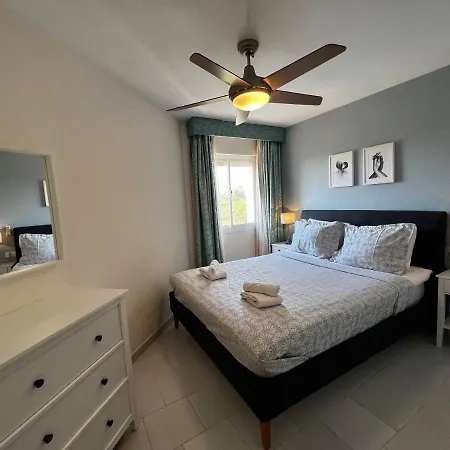 Riviera Serenity Escape - Sea View *