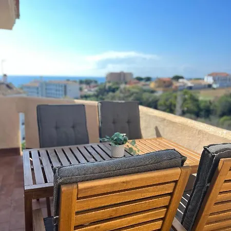 Riviera Serenity Escape - Sea View