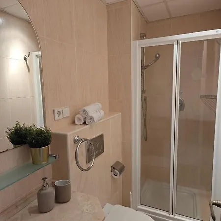 Apartment Riviera Serenity Escape - Sea View *