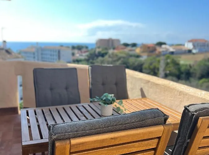 Riviera Serenity Escape - Sea View