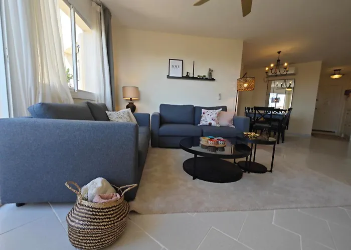 Riviera Serenity Escape - Sea View Михас